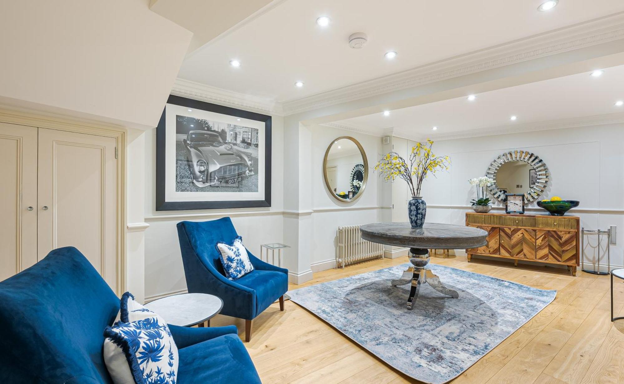 Modern 3 Bedroom Luxury House With Garage In Central Londra Dış mekan fotoğraf