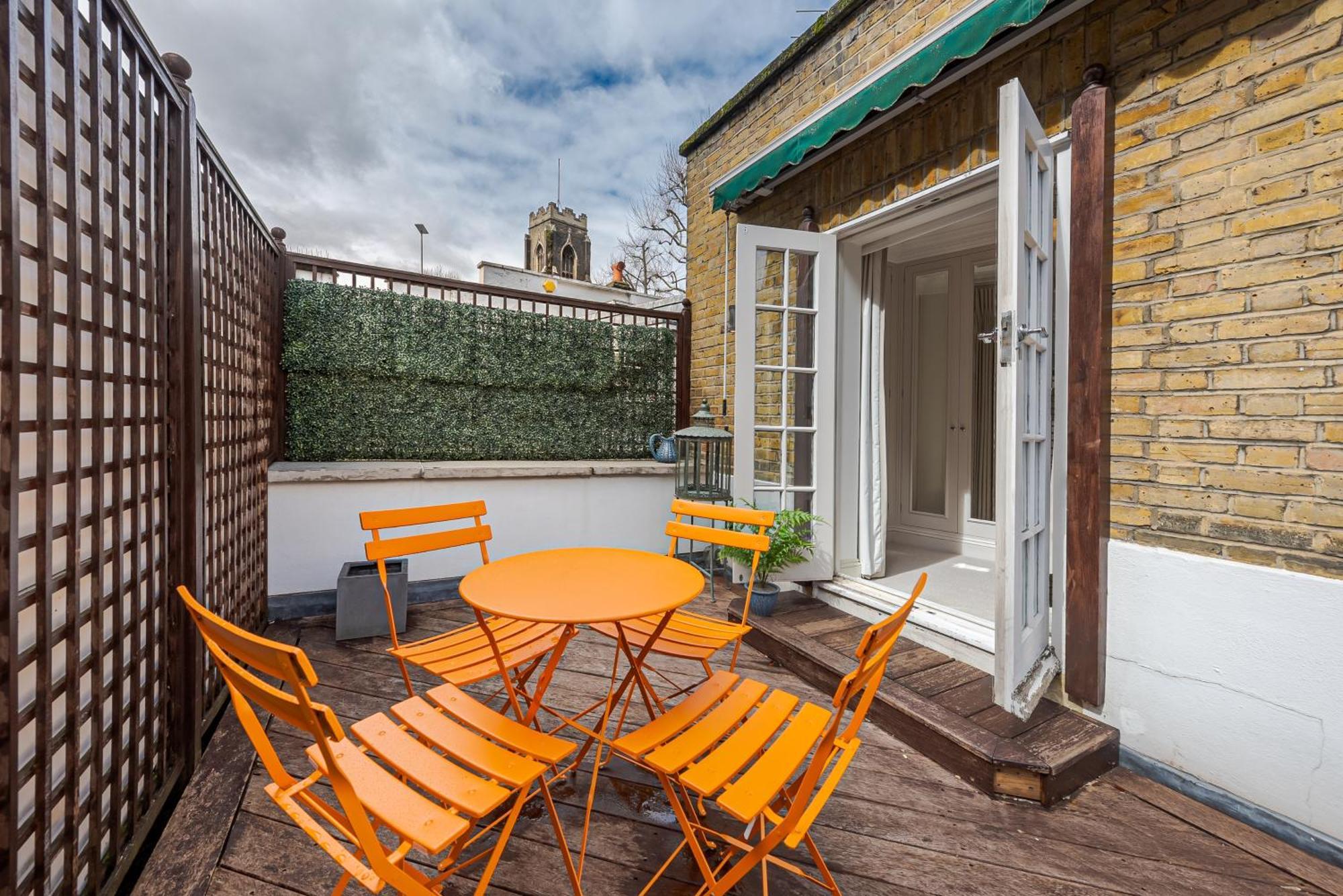Modern 3 Bedroom Luxury House With Garage In Central Londra Dış mekan fotoğraf
