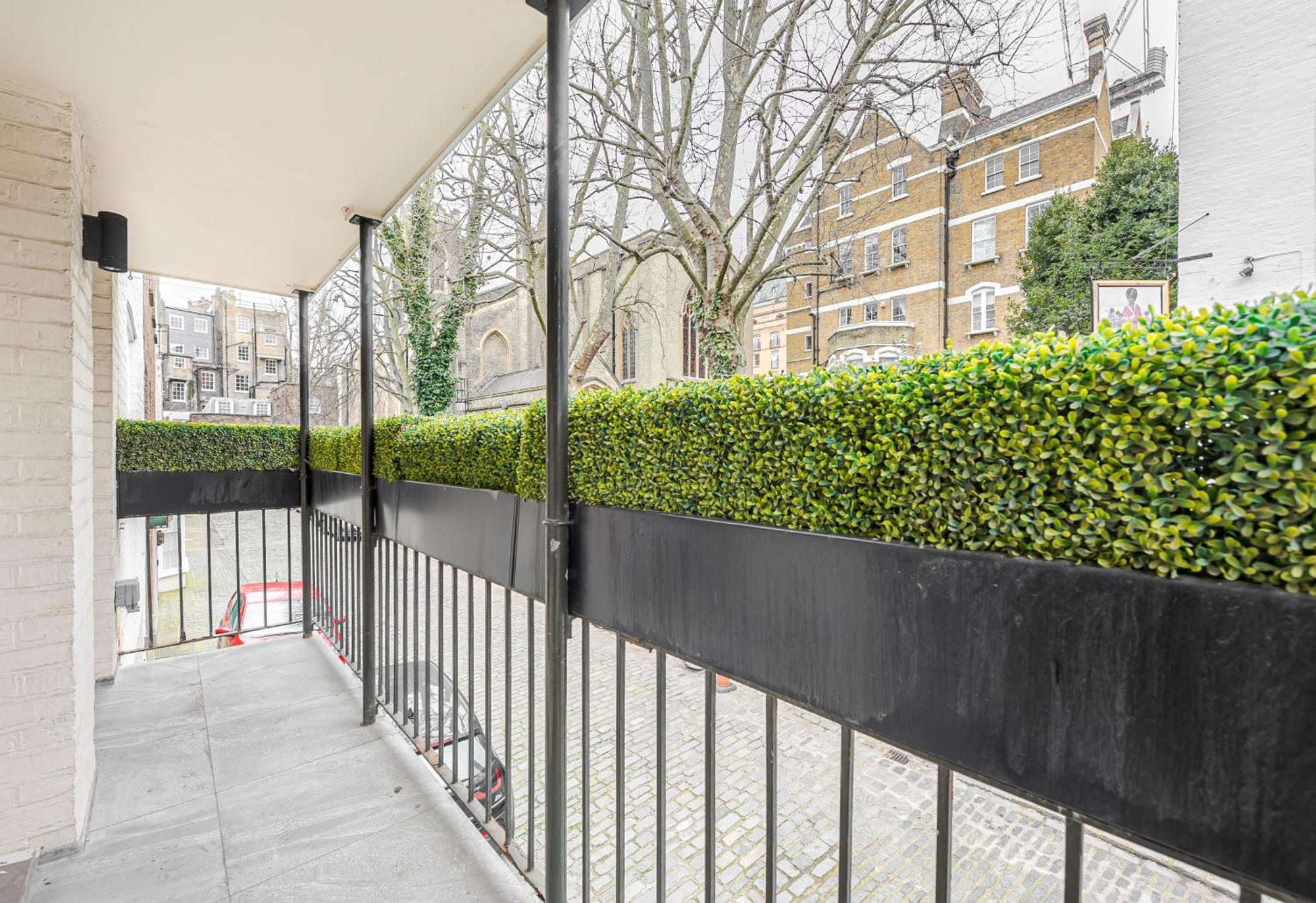 Modern 3 Bedroom Luxury House With Garage In Central Londra Dış mekan fotoğraf